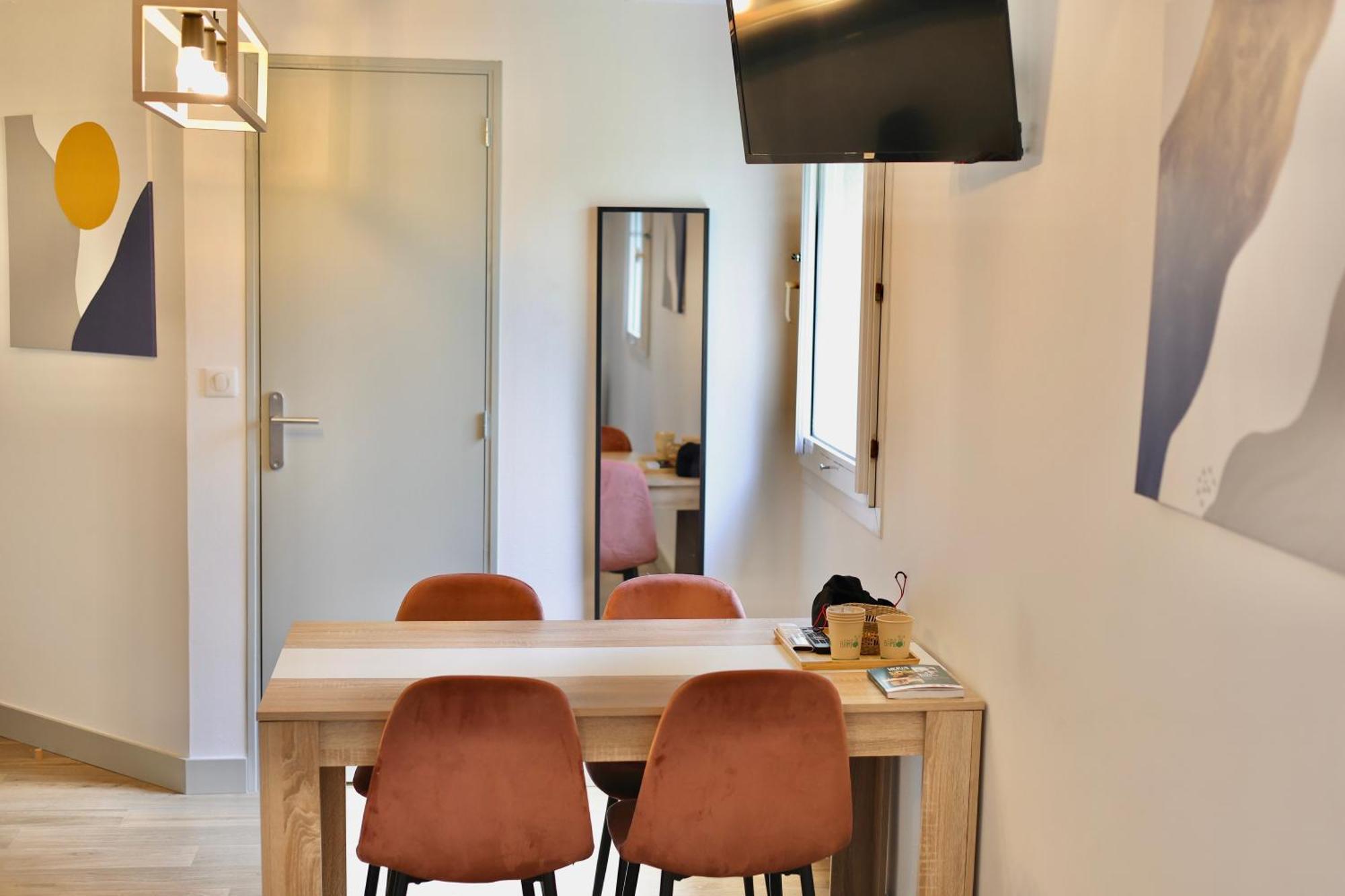 Cit'Hotel Design Booking Evry Saint-Germain-Les-Corbeil Senart Εξωτερικό φωτογραφία